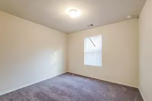 828 N Katydid Ct, Conroe, TX 77301 - Photo 10