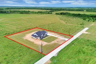 1191 Allie Ln, Dayton, TX 77535 - Photo 4