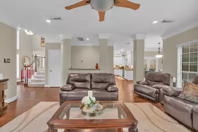 16318 Avenplace Road, Tomball, TX 77377 - Photo 8