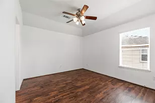 2327 Seahorse Bend Dr, Katy, TX 77449 - Photo 18