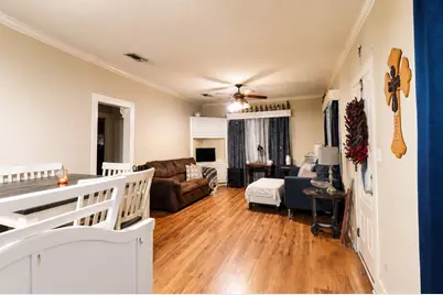 315 S Johnson Street, Alvin, TX 77511 - Photo 4