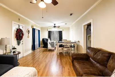 315 S Johnson Street, Alvin, TX 77511 - Photo 4
