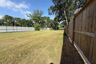11862 Padok Rd, Houston, TX 77044 - Photo 16
