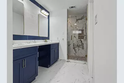 15810 Pilgrim Hall Drive, Friendswood, TX 77546 - Photo 14