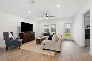 14906 Rain Tree Dr, Baytown, TX 77523 - Photo 14