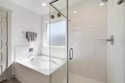 14906 Rain Tree Drive, Baytown, TX 77523 - Photo 20