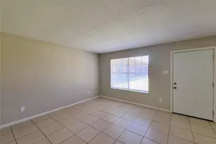 3206 Lobit Dr, Dickinson, TX 77539 - Photo 6