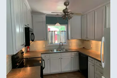 406 Avondale Street, League City, TX 77573 - Photo 4