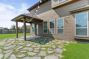 12402 Oakleaf Bend Dr, Humble, TX 77346 - Photo 38