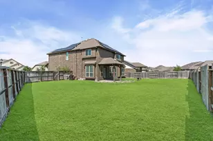 12402 Oakleaf Bend Dr, Humble, TX 77346 - Photo 38