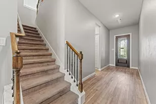 12402 Oakleaf Bend Dr, Humble, TX 77346 - Photo 2