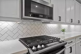 19326 Tobiano Park Dr, Tomball, TX 77377 - Photo 4