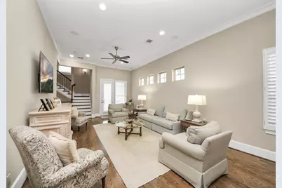 852 Dunleigh Meadows Lane, Houston, TX 77055 - Photo 10