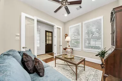 852 Dunleigh Meadows Lane, Houston, TX 77055 - Photo 4