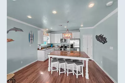 979 Palmridge Drive, Crystal Beach, TX 77650 - Photo 14