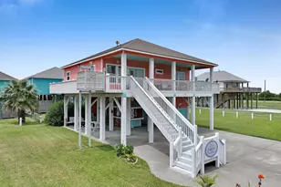 979 Palm Ridge Dr, Crystal Beach, TX 77650 - Photo 46