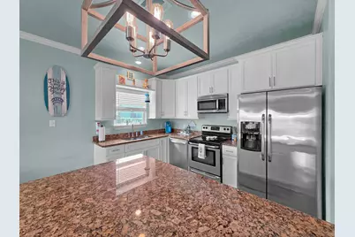 979 Palmridge Drive, Crystal Beach, TX 77650 - Photo 16