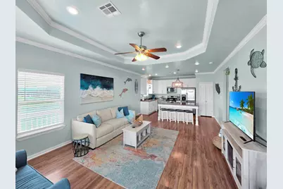 979 Palmridge Drive, Crystal Beach, TX 77650 - Photo 8