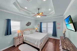 979 Palm Ridge Dr, Crystal Beach, TX 77650 - Photo 22