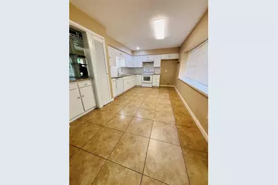 22219 Acorn Valley Drive, Spring, TX 77389 - Photo 6
