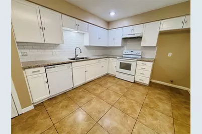 22219 Acorn Valley Drive, Spring, TX 77389 - Photo 8