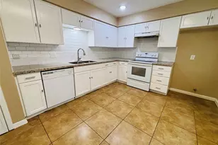 22219 Acorn Valley Dr, Spring, TX 77389 - Photo 8
