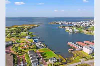 3607 Niko Court, Galveston, TX 77554 - Photo 4