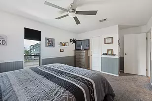 336 Admiral Cir, Tiki Island, TX 77554 - Photo 28