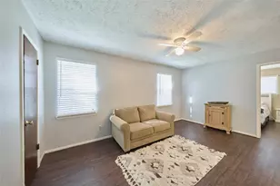 635 Mosswood Dr, Conroe, TX 77302 - Photo 34