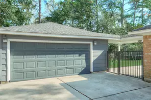 635 Mosswood Dr, Conroe, TX 77302 - Photo 44