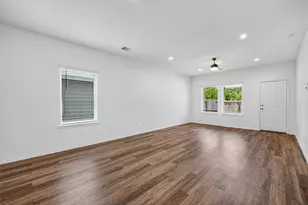 1726 Windstone Rdg Dr, Houston, TX 77014 - Photo 6