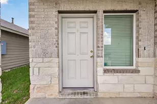 1726 Windstone Rdg Dr, Houston, TX 77014 - Photo 4