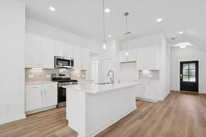 22450 Douglas Court, New Caney, TX 77357 - Photo 2