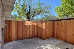 3737 Wakeforest St, Houston, TX 77098 - Photo 22