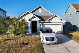 13346 Pecan Trails Dr, Santa Fe, TX 77510 - Photo 2