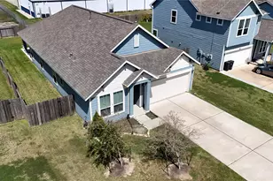 13346 Pecan Trails Dr, Santa Fe, TX 77510 - Photo 1