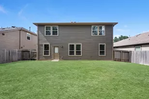 2215 Timberland Country Ct, Conroe, TX 77304 - Photo 20