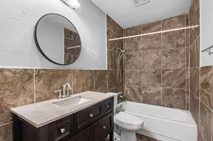 2006 Crestmont Cir, Missouri City, TX 77459 - Photo 14