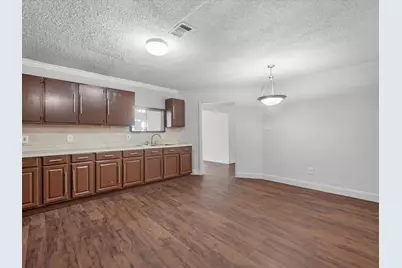 2006 Crestmont Circle, Missouri City, TX 77459 - Photo 10
