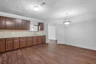 2006 Crestmont Cir, Missouri City, TX 77459 - Photo 10