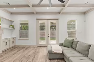 517 Moore St, Tomball, TX 77375 - Photo 14