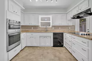 11914 Moorcreek Dr, Houston, TX 77070 - Photo 14