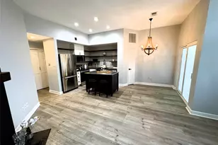 111 Dunbar Estates Dr, Friendswood, TX 77546 - Photo 14