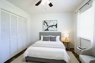 10314 Hollow Canyon Ct, Sugar Land, TX 77498 - Photo 16