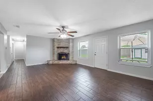 306 Woodvale Dr Dr, League City, TX 77573 - Photo 10