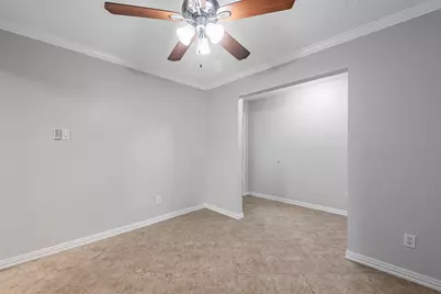 306 Woodvale Dr Drive, League City, TX 77573 - Photo 8