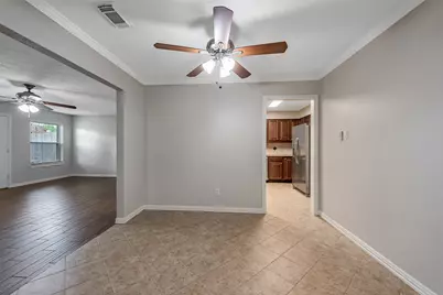 306 Woodvale Dr Drive, League City, TX 77573 - Photo 6
