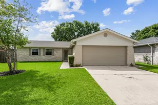 306 Woodvale Dr Dr, League City, TX 77573 - Photo 2