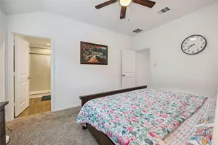 16684 Lonely Pines Dr, Conroe, TX 77302 - Photo 14