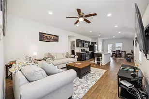 16684 Lonely Pines Dr, Conroe, TX 77302 - Photo 6